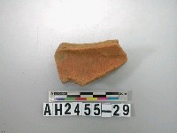 藏品(紅色細砂口緣殘件)的圖片